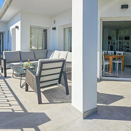 ヴィラ With Private Pool & Outdoor Kitchen *