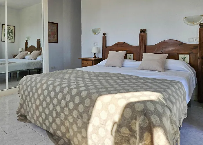 Villa With Private Pool & Outdoor Kitchen *