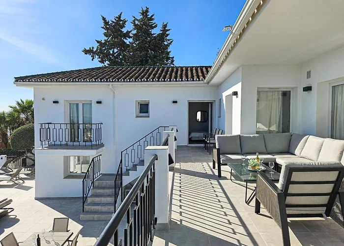 With Private Pool & Outdoor Kitchen Mijas